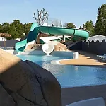 Zecamping 4 Pet Friendly Terrain Multisports Piscine Couverte Angles (Vendee)