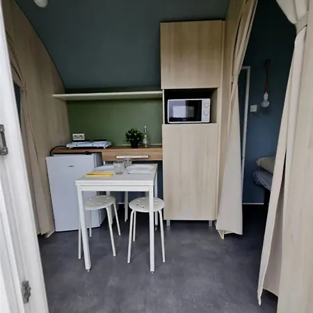 אתר קמפינג - Piscine - Ccb0cfa Angles (Vendee)