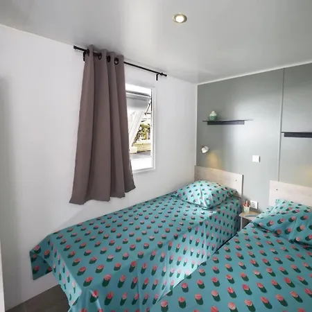 - Piscine - Ccb0cfa *