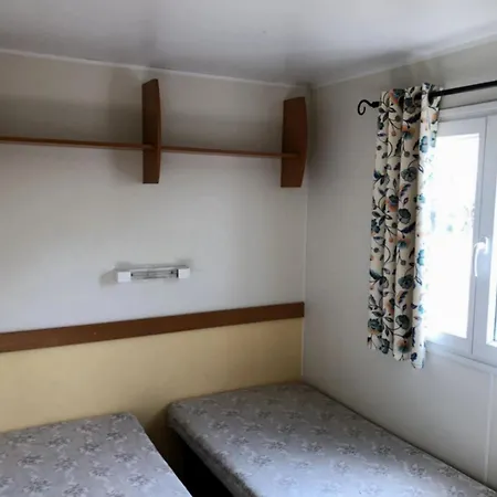 Camping Zecamping 4 Etoiles Pet Friendly Terrain Multisports Piscine Couverte *