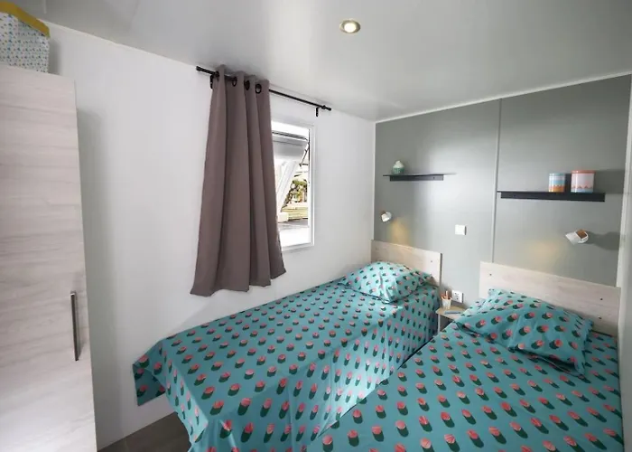 - Piscine - Ccb0cfa *